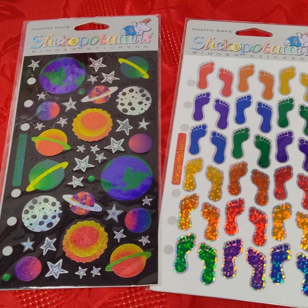 2X COLORBOK 8"X8" MEMORY BOOK Front Photo Window & Red 8x8 Plus tons of extras!! - Picture 12 of 14
